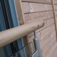 Hardwood Effect (handrails only)