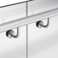 BB3 - Offset handrail (single or double) with radius bracket
